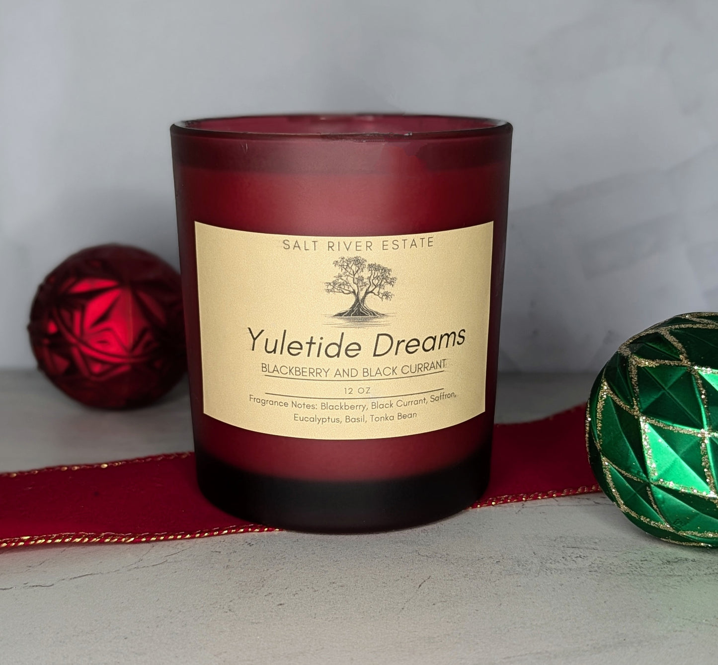 Yuletide Dreams "Blackberry and Black Currant" 12oz Scented Candle